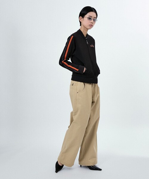ADAM ET ROPE'（アダムエロペ）の「CHINO BAGGY PANTS（チノパンツ・レディース・ブラック/キナリ/ベージュ・38/40/42）」の22枚目の写真