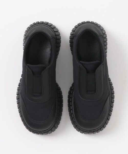 KBF（ケイビーエフ）の「チャンキーソールパファースリッポン（スニーカー・レディース・KHAKI/BLACK・37/38/39）」の11枚目の写真