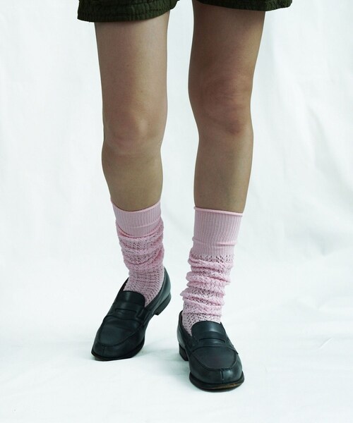ADAM ET ROPE'(アダムエロペ)の「【CONLEAD(コンリード)】Lace Long socks / レースロングソックス(ソックス/靴下・レディース・ホワイト/ダークブラウン/ライトグリーン/ピンク・F)」の8枚目の写真