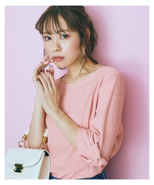 nissen（ニッセン）の「大きいサイズ リボンデザイントップス marun（Tシャツ/カットソー・レディース・オフホワイト/ピンク/黒/モカ・L/LL/3L/4L/5L/6L/8L/10L）」の4枚目の写真