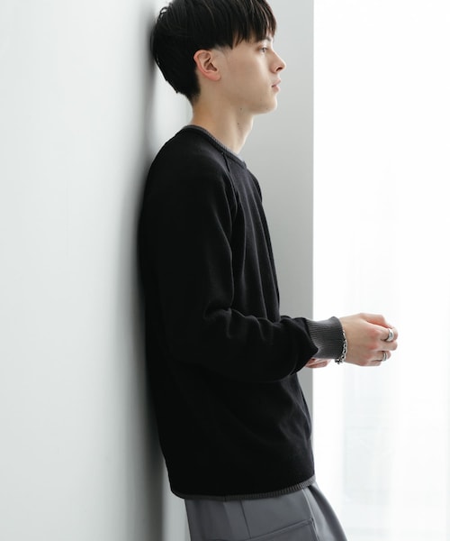 SENSE OF PLACE by URBAN RESEARCH（センスオブプレイスバイアーバンリサーチ）の「『ユニセックス』『洗濯可』ストレッチリブハイショクラインニット（ニット/セーター・メンズ・BLACK/CHARCOAL/IVORY/BROWN/L.BLUE・M/L）」の4枚目の写真