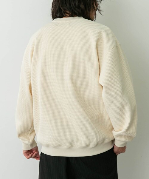 URBAN RESEARCH Sonny Label（アーバンリサーチサニーレーベル）の「裏起毛ワッフルリラックスフィットプルオーバー（Tシャツ/カットソー・メンズ・オフ/チャコール/カーキ・M/L/XL）」の21枚目の写真