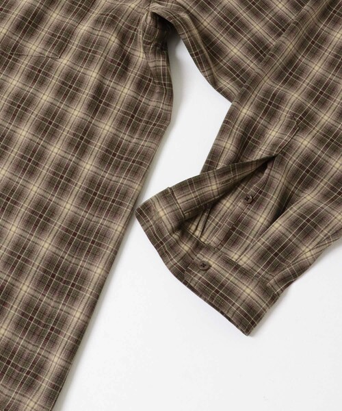 URBAN RESEARCH DOORS（アーバンリサーチドアーズ）の「オンブレチェックレギュラーカラーシャツ（シャツ/ブラウス・メンズ・BRN CHECK/BLK CHECK・M/L）」の22枚目の写真