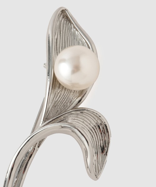 ROPE'(ロペ)の「カラーモチーフパールブローチ(ブローチ/コサージュ・レディース・ゴールド/シルバー・F)」の7枚目の写真