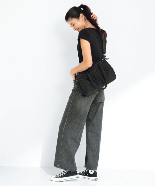 URBAN RESEARCH Sonny Label（アーバンリサーチサニーレーベル）の「SLAB　2wayPuffBostonBag（ボストンバッグ・レディース・ミント/オフ/ブラック・one）」の15枚目の写真