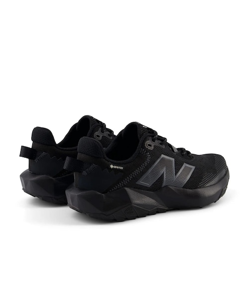 ADAM ET ROPE'（アダムエロペ）の「【New Balance（ニューバランス）】Dynasoft Nitrel v6 GTX / ダイナソフト ナイトレル（スニーカー・レディース・ブラック系・22.5/23.5/24.5/25.0）」の19枚目の写真