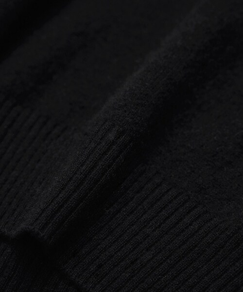 ROPE'（ロペ）の「カシミヤVネックニットプルオーバー（ニット/セーター・レディース・ブラック/ベージュ/ピンク系/グレー/レッド・F）」の15枚目の写真