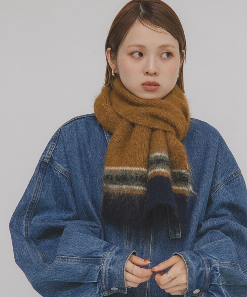 KBF（ケイビーエフ）の「エンドボーダーデザインマフラー（マフラー・レディース・GRAY/CAMEL/BLACK・One）」の14枚目の写真