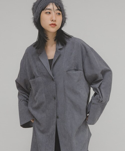 KBF（ケイビーエフ）の「ピーチスキンBIGシャツ（シャツ/ブラウス・レディース・IVORY/BLUE GRAY/CHARCOAL・One）」の13枚目の写真