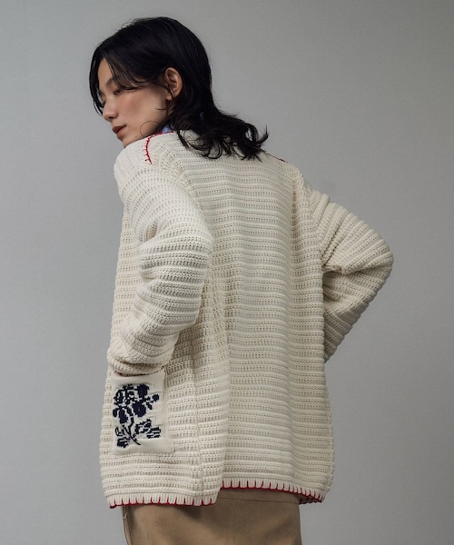 ADAM ET ROPE'（アダムエロペ）の「【J'aDoRe・店舗限定】【MAISON EENK（メゾン インク）】ニットカーディガン（ニット/セーター・レディース・オフホワイト・F）」の8枚目の写真