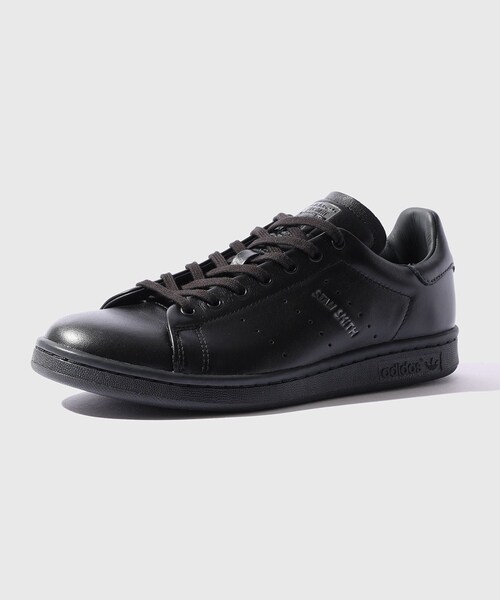 ADAM ET ROPE'(アダムエロペ)の「【adidas/アディダス】STANSMITH LUX(スニーカー・メンズ・ブラック・26.0/26.5/27.0/27.5/28.0)」の3枚目の写真