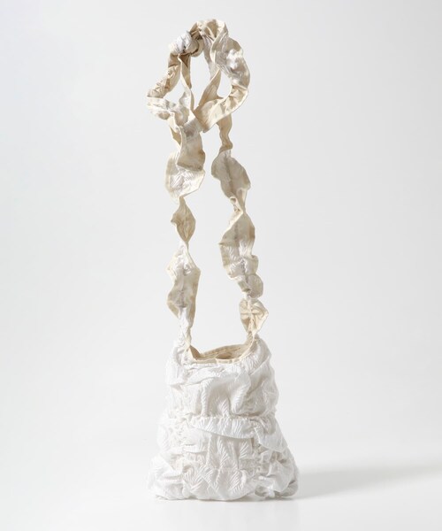 URBAN RESEARCH Sonny Label（アーバンリサーチサニーレーベル）の「Casselini　スクエアギャザーショルダーバッグ（ショルダーバッグ・レディース・ブラック/ホワイト/ベージュ・one）」の6枚目の写真