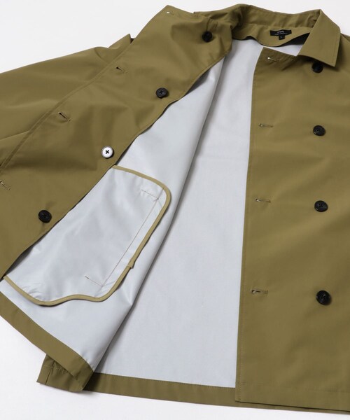 ITEMS URBANRESEARCH(アイテムズ アーバンリサーチ)の「撥水×防風 3Layerショートトレンチ(ステンカラーコート・メンズ・BLACK/DARK BEIGE・M/L)」の10枚目の写真