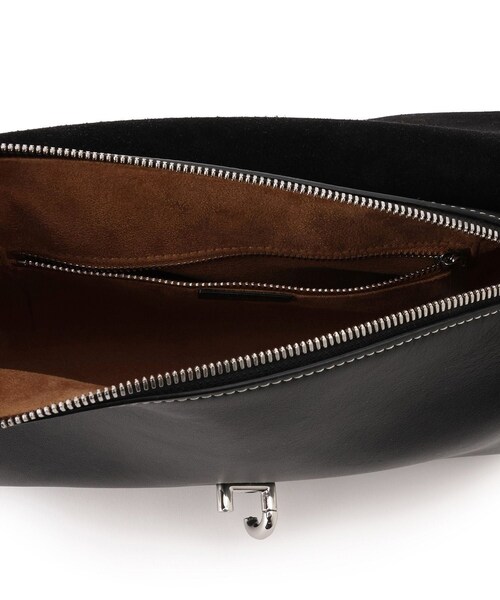 ADAM ET ROPE'（アダムエロペ）の「【TAD FAB（タッド ファブ）】SOFTIE MIDI（ショルダーバッグ・レディース・ブラック/ベージュ・F）」の12枚目の写真