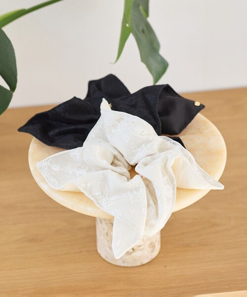 VIS（ビス）の「レースコンビシュシュ（シュシュ・レディース・ブラック/キナリ・F）」の4枚目の写真