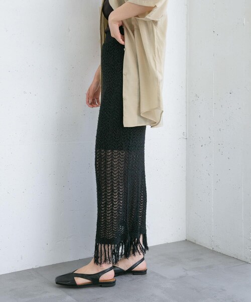 KBF（ケイビーエフ）の「フリンジ透かし編みニットスカート（スカート・レディース・BROWN/BEIGE/BLACK・one）」の9枚目の写真