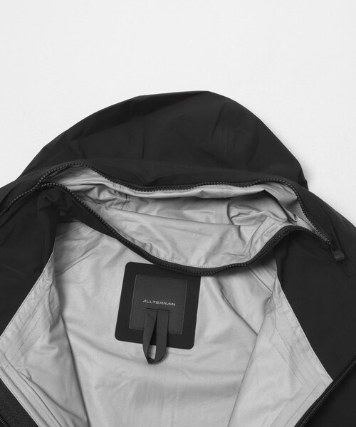 URBAN RESEARCH（アーバンリサーチ）の「Descente　CREAS（テーラードジャケット・メンズ・BK00・M/L/O）」の14枚目の写真