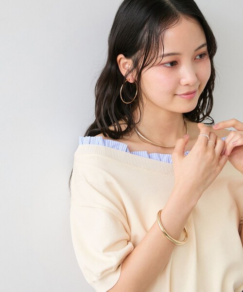 VIS(ビス)の「フリルドッキングVネックニット半袖プルオーバー/イージーケア(ニット/セーター・レディース・チャコール/キナリ/ネイビー・F)」の7枚目の写真