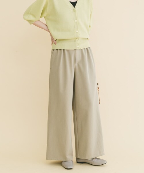 ITEMS URBANRESEARCH（アイテムズ アーバンリサーチ）の「ワイドイージーパンツ（その他パンツ・レディース・BEG/BRN/BRD・Free）」の17枚目の写真