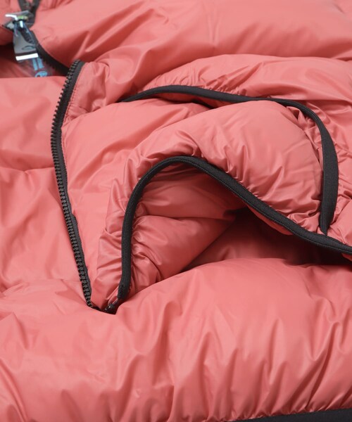 EKAL(エカル)の「mountain research Puff Vest(その他アウター・メンズ・Blue/Pink/ASH・L/XL)」の11枚目の写真