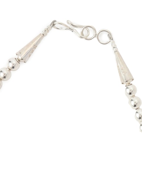 ADAM ET ROPE'（アダムエロペ）の「【J'aDoRe・店舗限定】【ERICKA NICOLAS BEGAY】ナバホパールネックレス5mm/45cm（ネックレス・レディース・シルバー・F）」の12枚目の写真