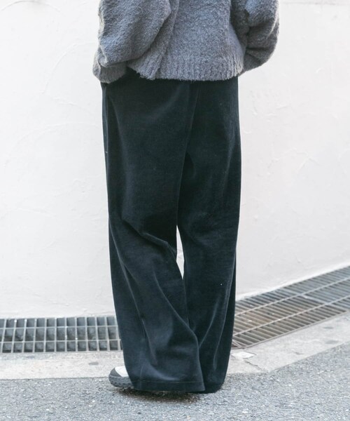 EKAL（エカル）の「ベロアストレートパンツ（その他パンツ・レディース・ネイビー/ブラック・One）」の8枚目の写真