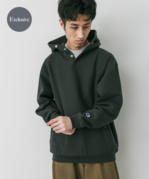 URBAN RESEARCH DOORS（アーバンリサーチドアーズ）の「『別注』Champion×DOORS　RW HALF SNAP PARKA（パーカー・メンズ・シルバーグレー/オフブラック/ブラック/ルビーレッド/ダークネイビー/ブルーグレー/ダークグリーン/クリームイエロー/オートミール/ワイン・M/L/XL）」の13枚目の写真