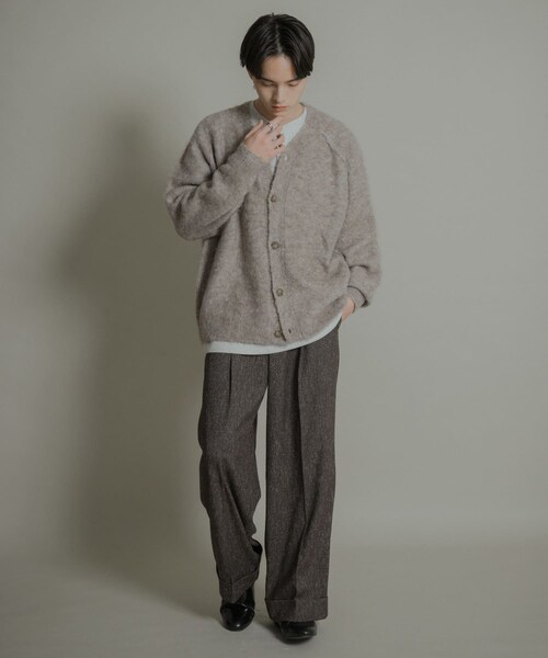 SENSE OF PLACE by URBAN RESEARCH（センスオブプレイスバイアーバンリサーチ）の「ブークレVネックカーディガン（カーディガン/ボレロ・メンズ・CHARCOAL/GREIGE/GREEN/RED・M/L）」の21枚目の写真
