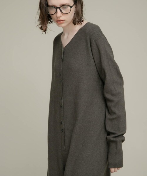 URBAN RESEARCH Sonny Label（アーバンリサーチサニーレーベル）の「ニットオールインワン（つなぎ/オールインワン・レディース・チャコール/ベージュ・36/38）」の6枚目の写真