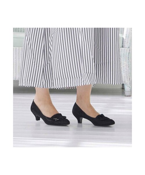 Riz raffinee(リズラフィーネ)の「リズ ラフィーネ Riz raffinee リボンモチーフラウンドトゥパンプス (パンプス・レディース・BGM/BLM・220/22cm/225/22.5cm/230/23cm/235/23.5cm/240/24cm/245/24.5cm)」の3枚目の写真