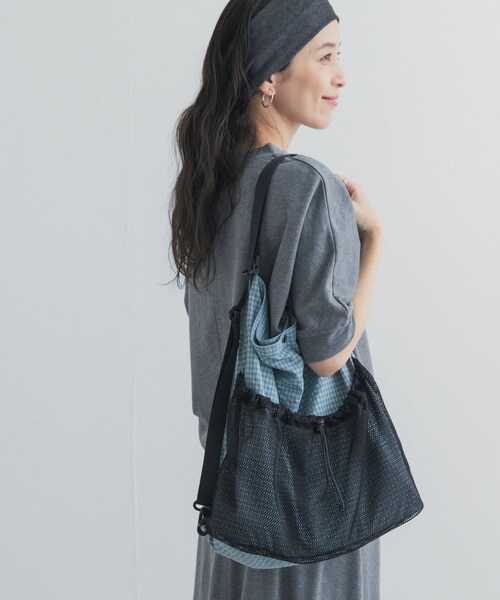 URBAN RESEARCH DOORS(アーバンリサーチドアーズ)の「チェック2WAYナップサック(バックパック/リュック・レディース・BLUE/RED・One)」の4枚目の写真