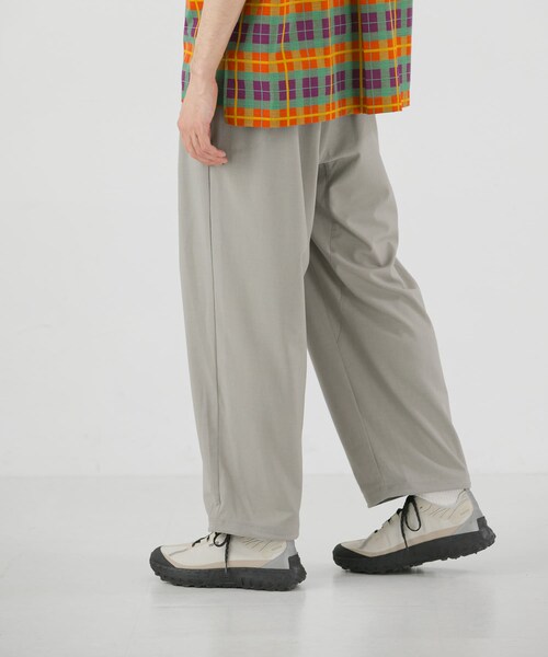 EKAL（エカル）の「『速乾/イージーケア』SMOOTH WOOLYLIKEテーパードパンツ（その他パンツ・メンズ・ライトグレー/チャコール/ネイビー・M/L）」の22枚目の写真