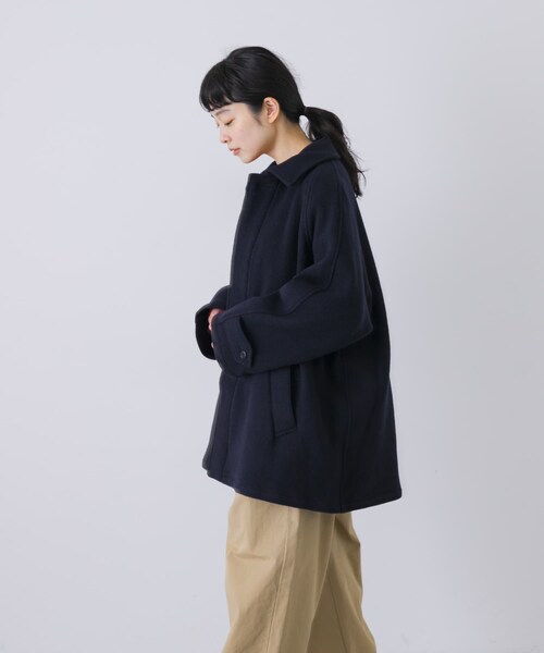 かぐれ（カグレ）の「Harrow Town Stores　BALMACAAN SHORT COAT（ステンカラーコート・レディース・NAVY・42）」の6枚目の写真