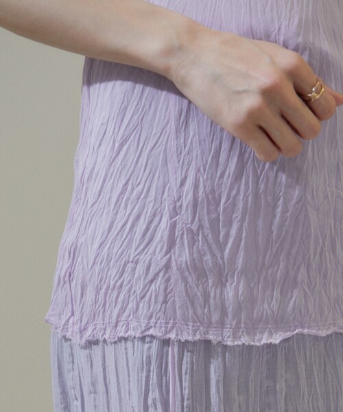 ADAM ET ROPE'（アダムエロペ）の「【Gabriela Coll Garments】クラッシュドタフタタンクトップ（タンクトップ・レディース・パープル系・0/1）」の19枚目の写真