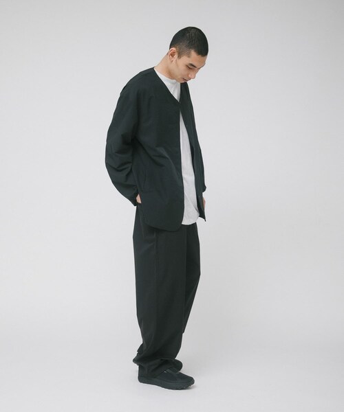 EKAL(エカル)の「『吸水速乾/通気性/軽量』DOT AIR NO COLLOR CARDIGAN(カーディガン/ボレロ・メンズ・ネイビー/ブラック/ブリック・M/L)」の9枚目の写真