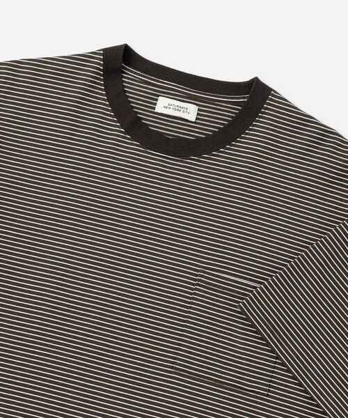Saturdays NYC(サタデーズ ニューヨークシティ )の「Randall Stripe Relaxed SS Tee(Tシャツ/カットソー・レディース・ブラック/オフホワイト/オリーブ・L/M/S/XL)」の17枚目の写真