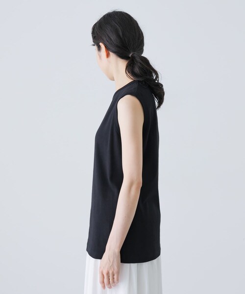 かぐれ（カグレ）の「フライスノースリーブカットソー（タンクトップ・レディース・GREGE/OFF/BLACK・FREE）」の22枚目の写真