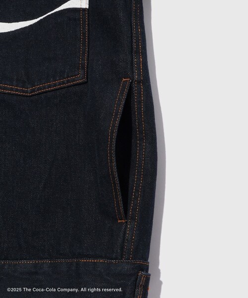 ADAM ET ROPE'（アダムエロペ）の「【Coca-Cola】デニムジャケット / ADAM ET ROPE' JEANS -PERS-（デニムジャケット・メンズ・ネイビー・L/M/S）」の21枚目の写真