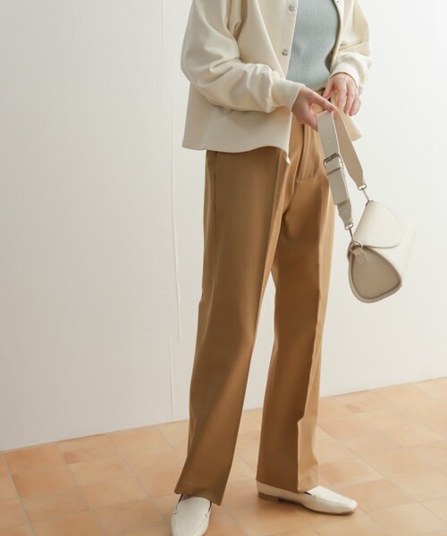 URBAN RESEARCH DOORS(アーバンリサーチドアーズ)の「ハイウエストチノパンツ(チノパンツ・レディース・L/BEIGE/BEIGE・S/M/L)」の4枚目の写真