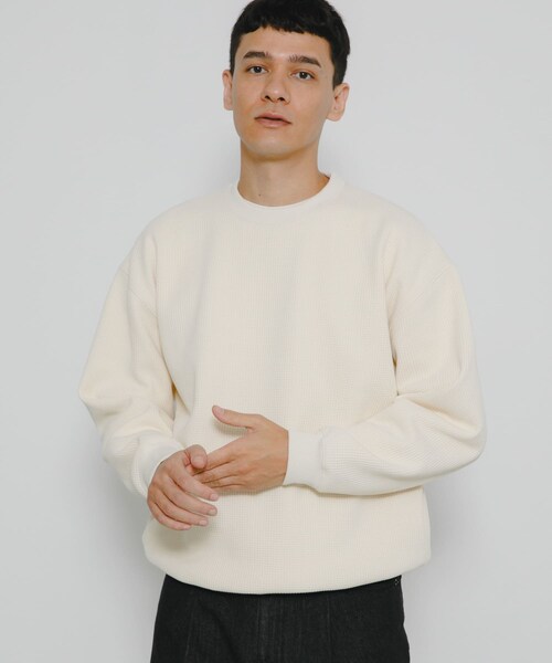 URBAN RESEARCH Sonny Label（アーバンリサーチサニーレーベル）の「裏起毛ワッフルリラックスフィットプルオーバー（Tシャツ/カットソー・メンズ・オフ/チャコール/カーキ・M/L/XL）」の6枚目の写真