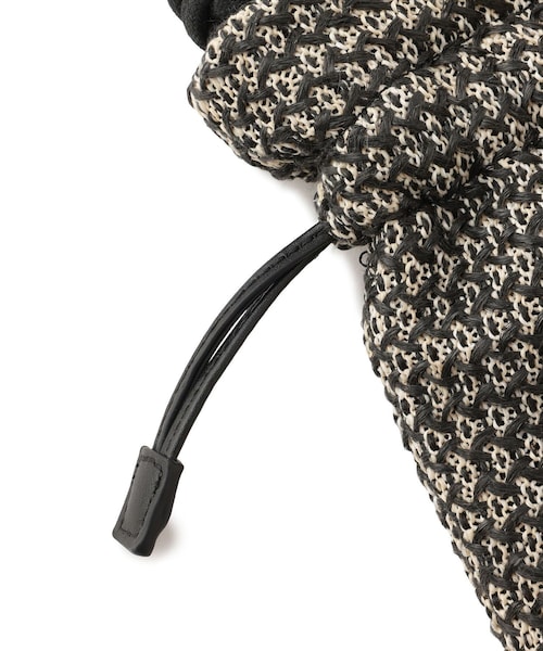 ADAM ET ROPE'（アダムエロペ）の「ブレイドハンドル巾着バッグ（ショルダーバッグ・レディース・ブラック/ホワイト・F）」の12枚目の写真