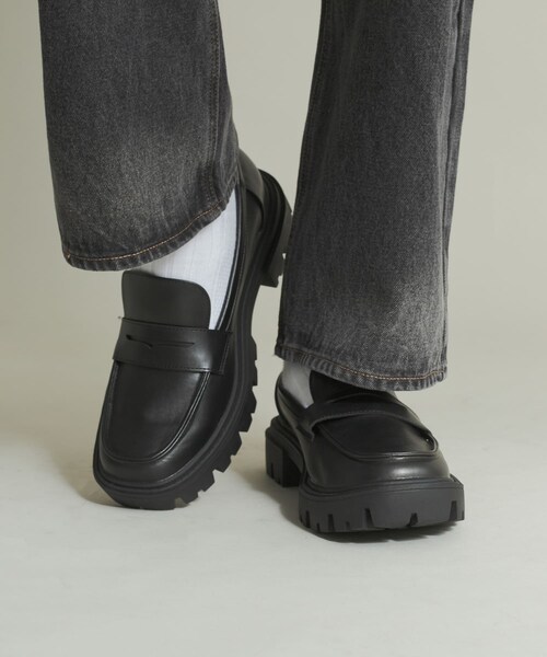 SENSE OF PLACE by URBAN RESEARCH(センスオブプレイスバイアーバンリサーチ)の「トラックソールコインローファー(ローファー・メンズ・BLACK/BROWN・26/27/28)」の7枚目の写真