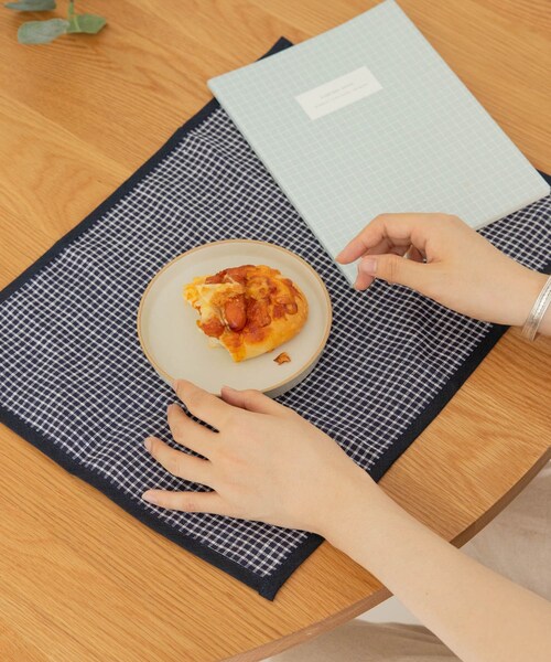 URBAN RESEARCH DOORS(アーバンリサーチドアーズ)の「DOORS LIVING PRODUCTS comfy プレート15cm(食器・メンズ・アイボリー/ネイビー・-)」の13枚目の写真
