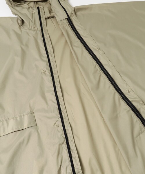 SMELLY（スメリー）の「w.p.c　ユニセックス ウォーターリペレントポンチョ（レインコート/ポンチョ・レディース・BLK/BEG・one）」の19枚目の写真