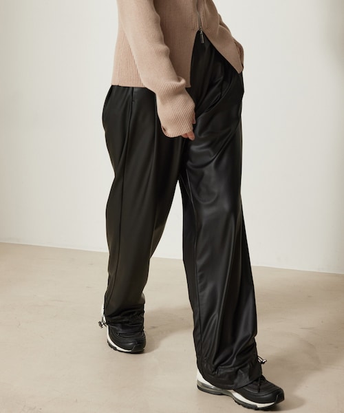 NERGY」 イージーパンツ M NERGY（ナージー）の「【イージーケア】Synthetic Leather イージー