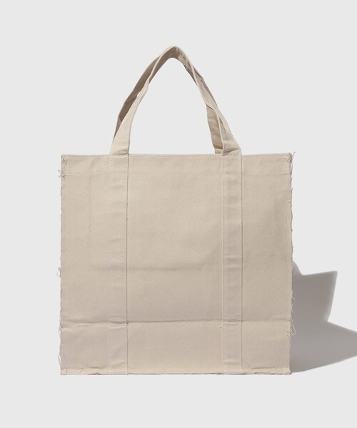 ADAM ET ROPE'（アダムエロペ）の「【Toogood/トゥーグッド】THE HANDYMAN BAG（トートバッグ・メンズ・キナリ・F）」の5枚目の写真