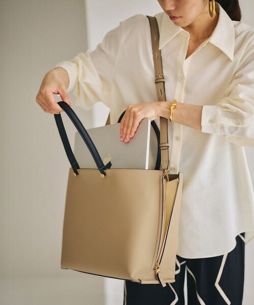 ROPE'(ロペ)の「【E'POR】Y BAG Wide/A4対応・通勤(トートバッグ・レディース・ベージュ/ブルー系・F)」の3枚目の写真