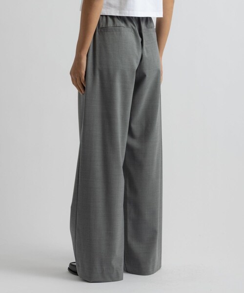 Saturdays NYC(サタデーズ ニューヨークシティ )の「Palmetto Relaxed Pants | WOMEN(その他パンツ・レディース・グレー/ネイビー・L/M/S)」の14枚目の写真