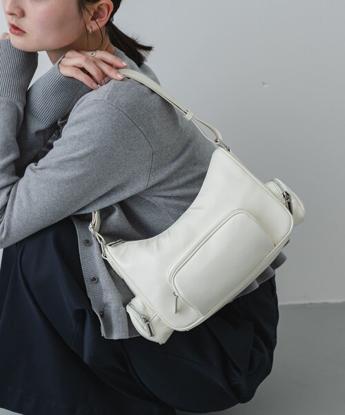 SENSE OF PLACE by URBAN RESEARCH（センスオブプレイスバイアーバンリサーチ）の「3Pポケットバッグ（ショルダーバッグ・レディース・BLACK/IVORY/Y.BEIGE・One）」の4枚目の写真