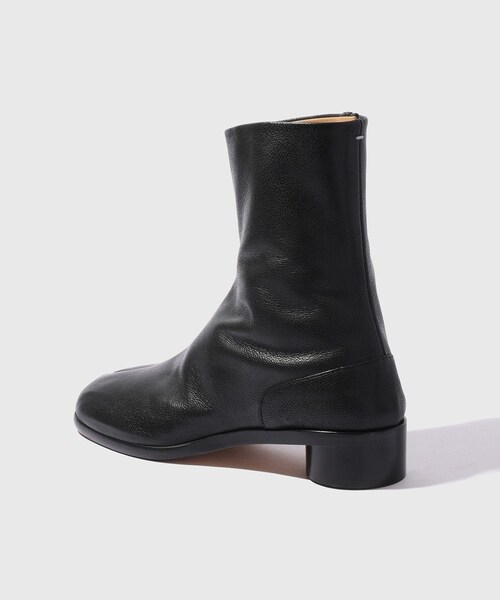 ADAM ET ROPE'(アダムエロペ)の「【Maison Margiela/メゾン マルジェラ】 TABI ANKLE BOOTS H30(ブーツ・メンズ・ブラック・40.0/41.0/42.0)」の7枚目の写真